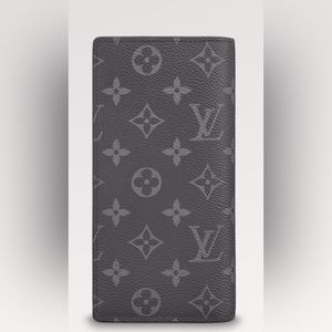 Brand new Authentic Louis Vuitton Brazza wallet in eclipse print !